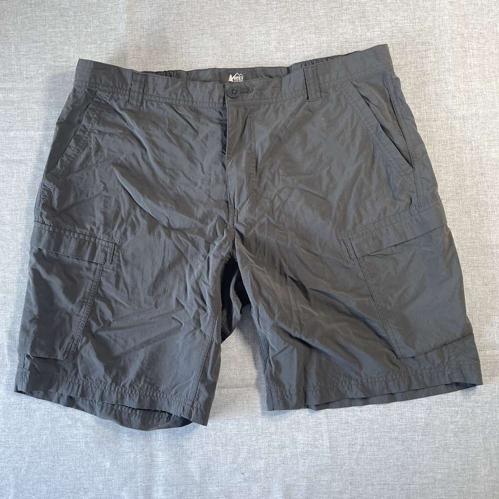 REI Co-op Sahara Cargo Shorts Mens 38 Gray Relaxed Fit Nylon Hiking Outdoor 9in